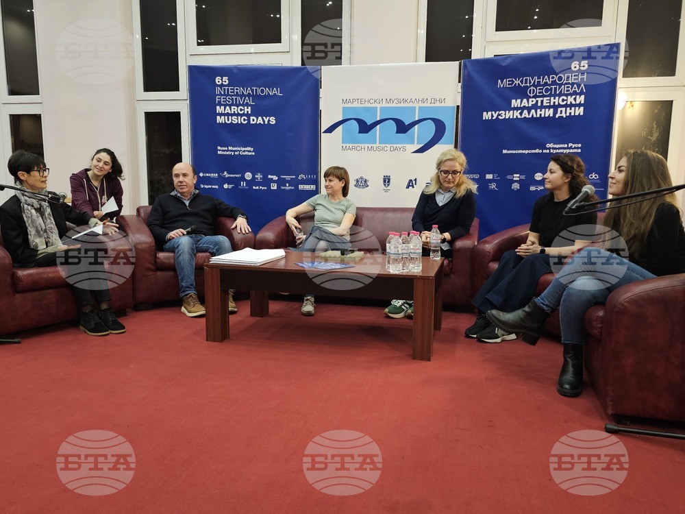 Със струнен квартет „Фрош“ ще представим програма, близка до публиката, каза за БТА испанският китарист Мигел Трапага Санчес