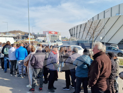 Шумен - „Гората БГ“ - раздаване на дръвчета