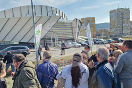 Шумен - „Гората БГ“ - раздаване на дръвчета