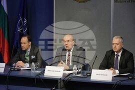  Министерство на външните работи - брифинг 