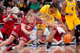 APTOPIX B10 Michigan Wisconsin Basketball