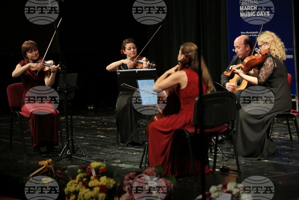 Русе - „Мартенски музикални дни“ - струнен квартет „Фрош“