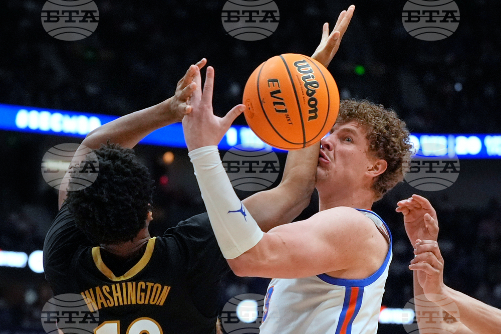 APTOPIX SEC Vanderbilt Florida Basketball