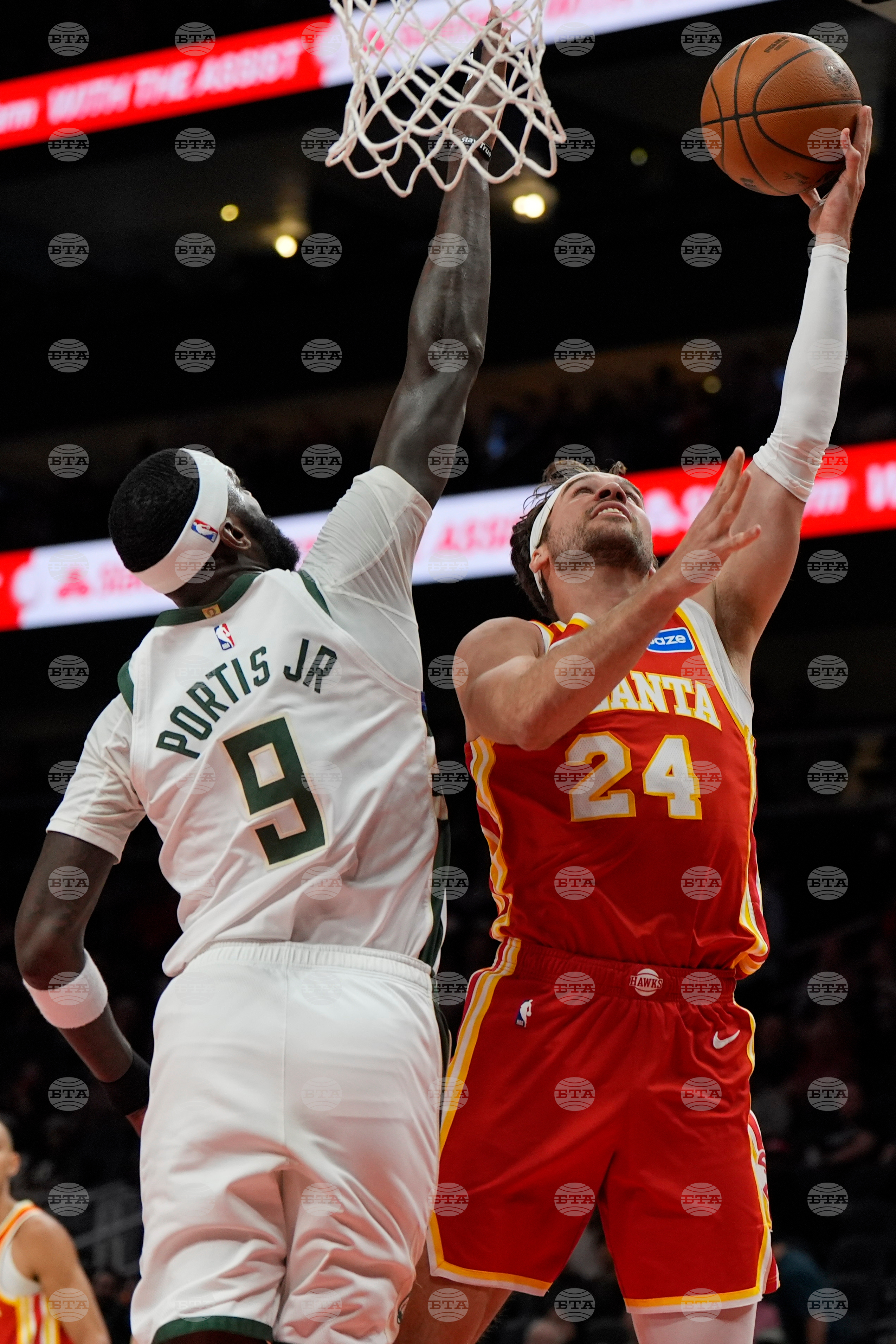 Bucks Hawks Basketball