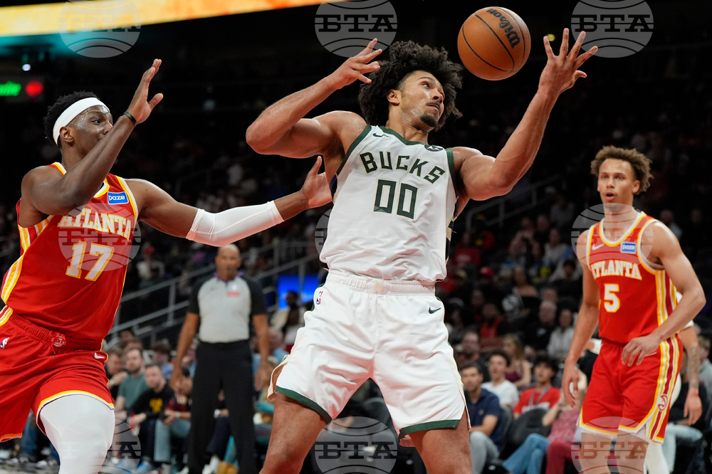 Bucks Hawks Basketball