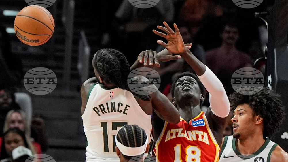 Bucks Hawks Basketball