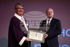 Медицински университет - годишни награди