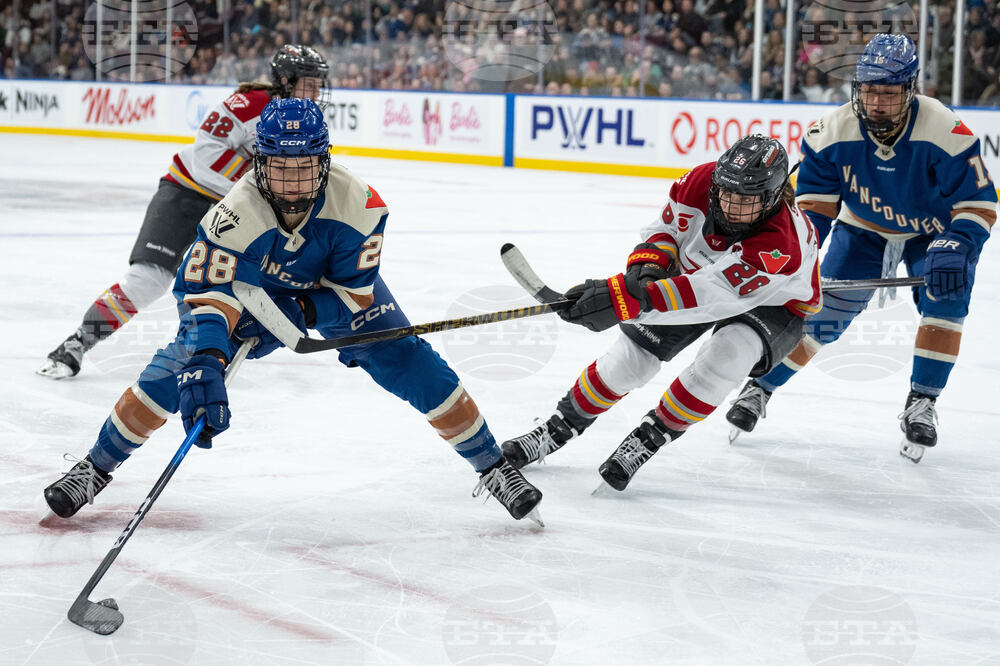 PWHL Charge Goldeneyes Hockey