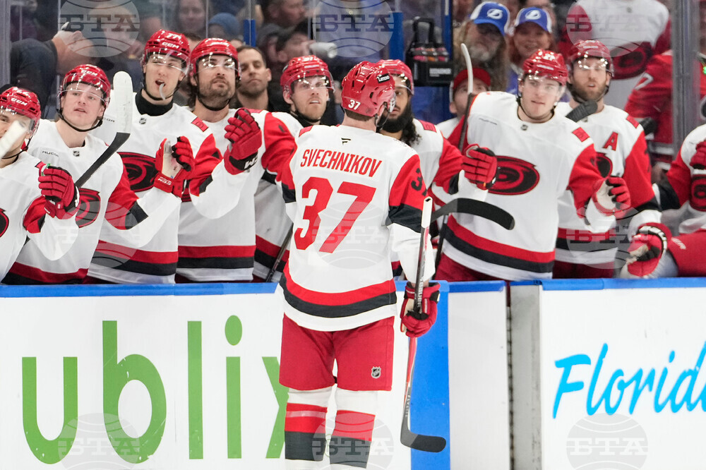 Hurricanes Lightning Hockey