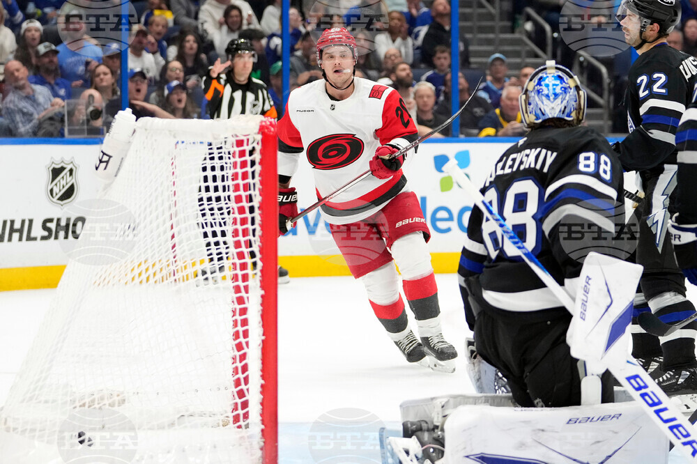 Hurricanes Lightning Hockey