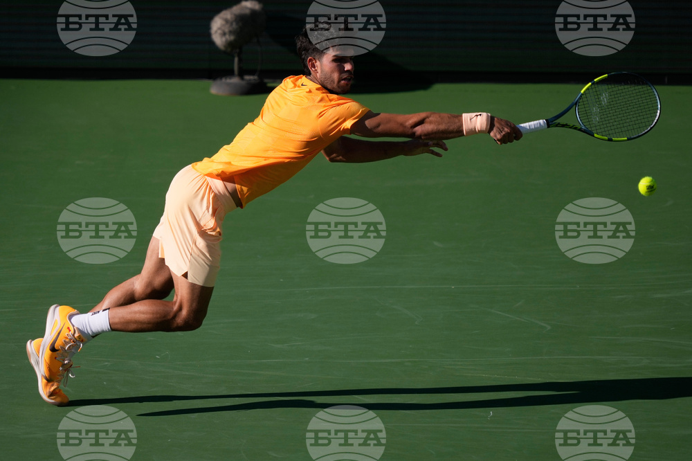 Карлос Алкарас отпадна на полуфиналите на тенис турнира в Индиан Уелс след загуба срещу Даниил Медведев