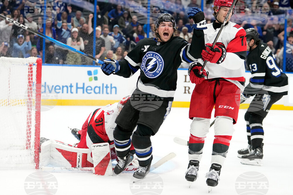 Hurricanes Lightning Hockey