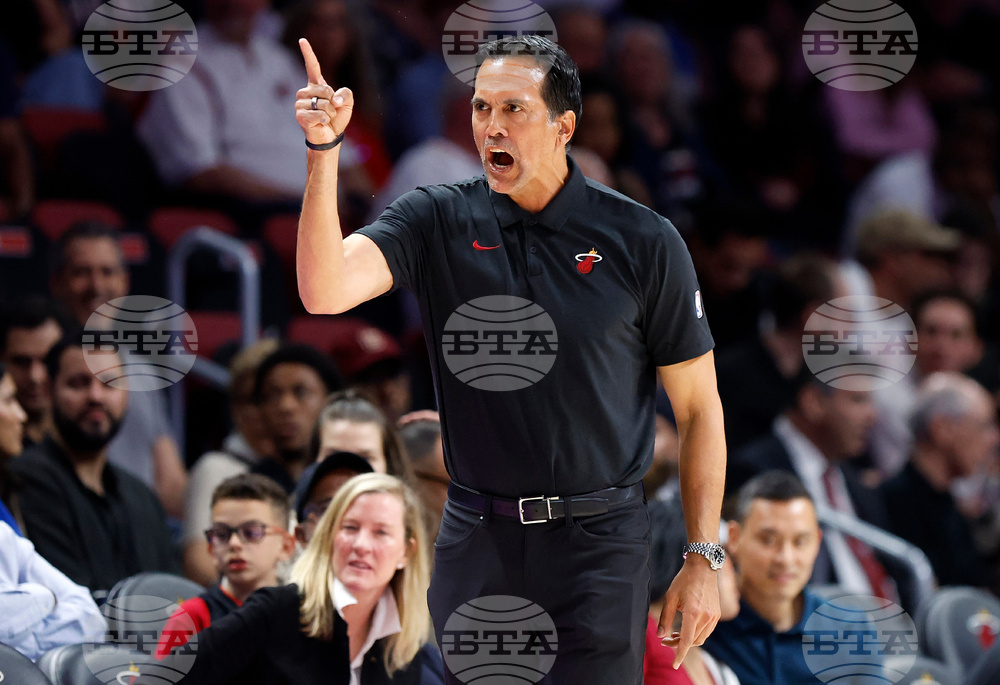 Magic Heat Basketball