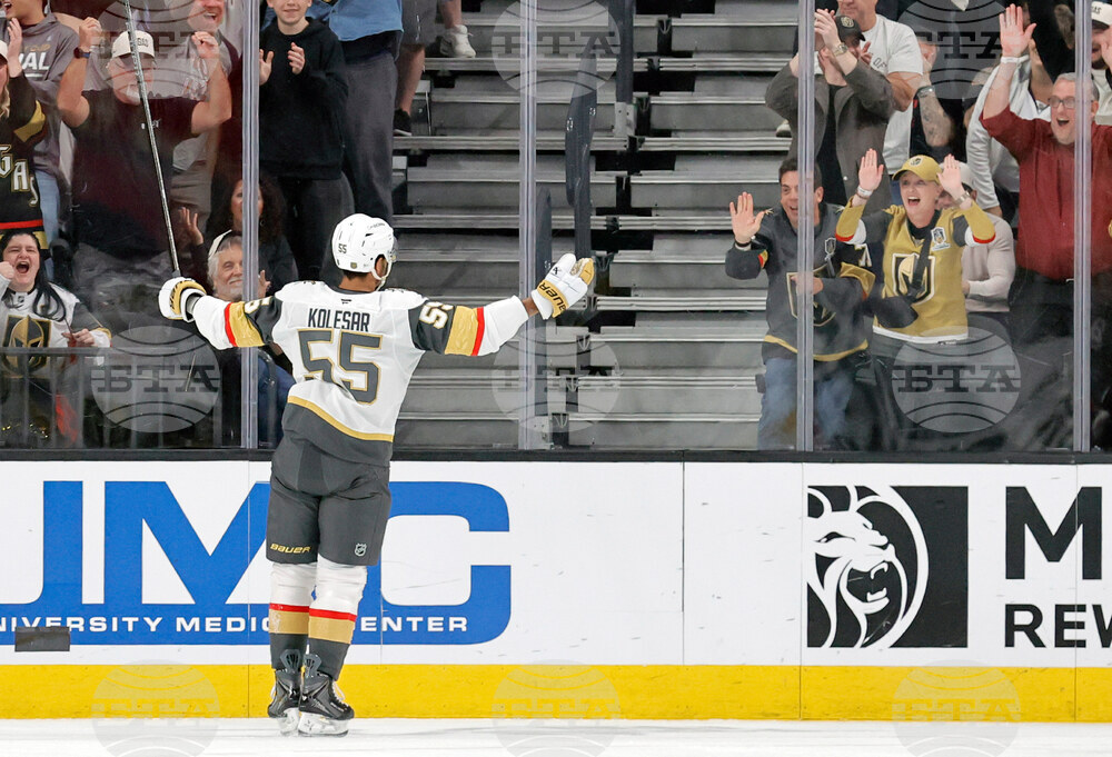 Blackhawks Golden Knights Hockey