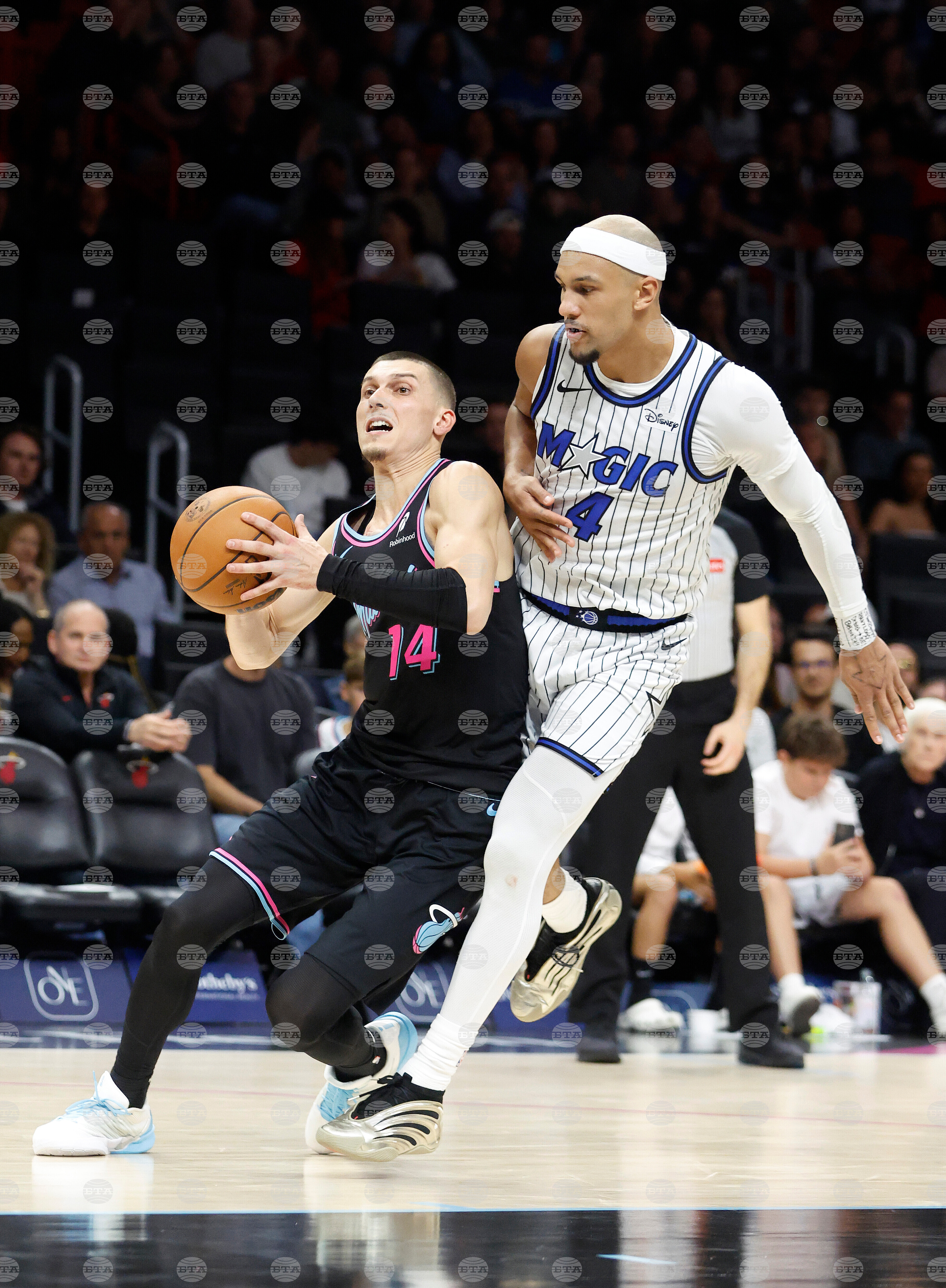 Magic Heat Basketball