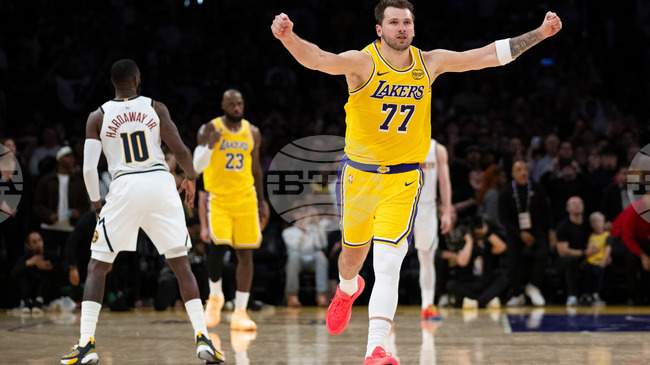 С кош на Лука Дончич Лос Анджелис Лейкър победи Денвър Нъгетс след продължение в НБА