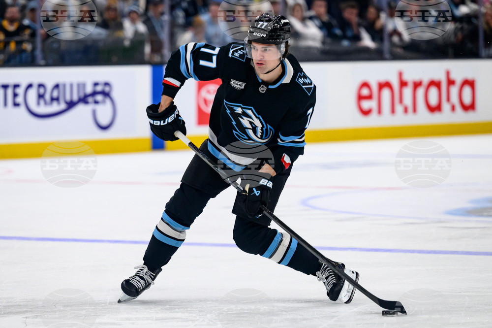 Penguins Mammoth Hockey