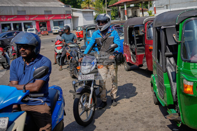 Шри Ланка ще спре осветлението по улиците, за да намали потреблението на електроенергия