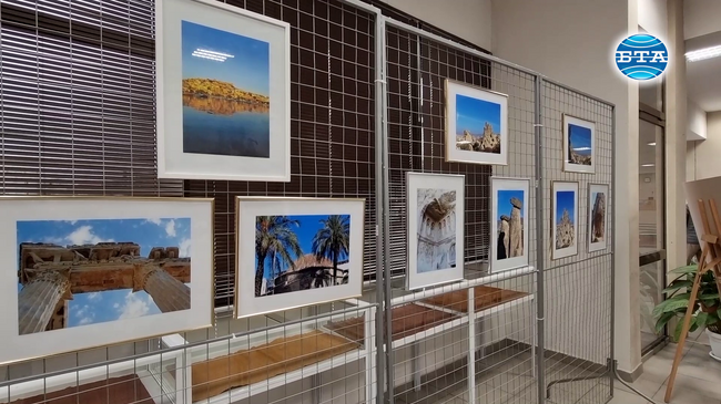 Благотворителна изложба за пострадалите от земетресенията в Турция откри старозагорска журналистка