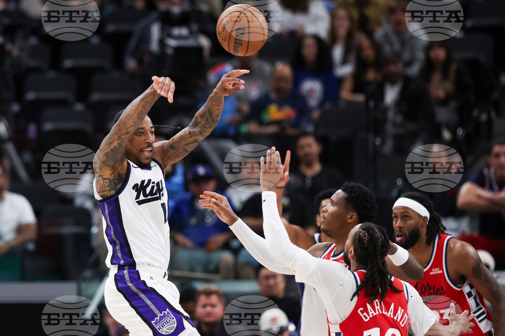 Kings Clippers Basketball