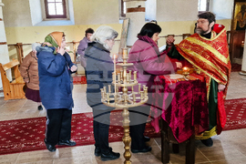 Шумен - храм „Св. Пророк Илия“ - неделна служба