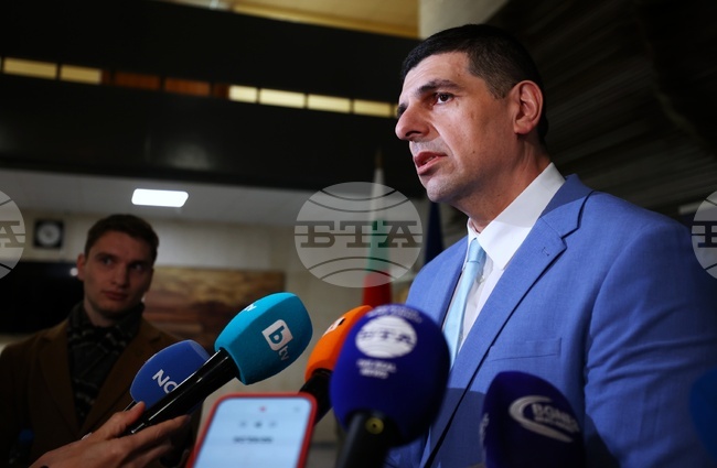 CC-DB Negotiating on MP Candidate Lists, to Meet December 2025 Protesters' Expectations - MP Michev 