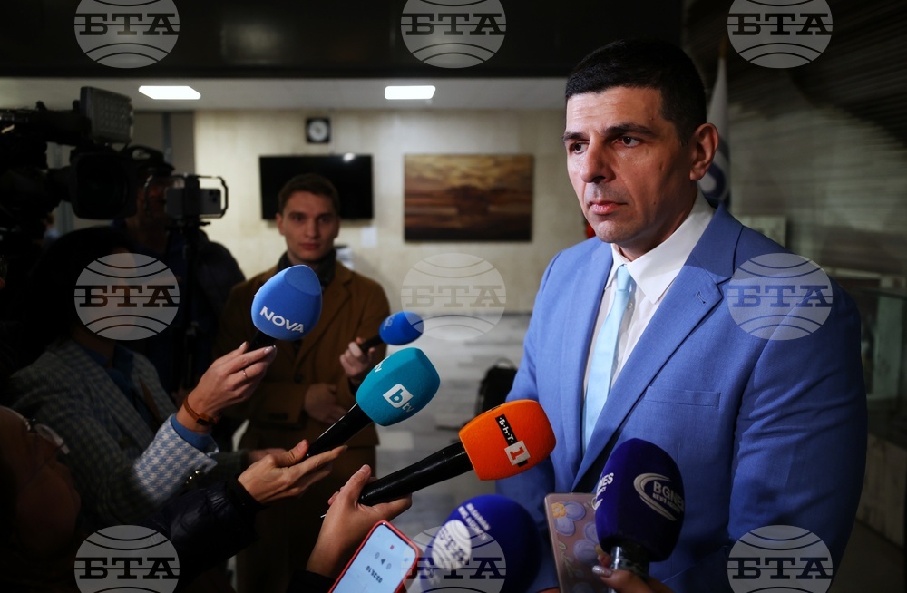 Continue the Change - Democratic Bulgaria Start Campaigning in Dobrich