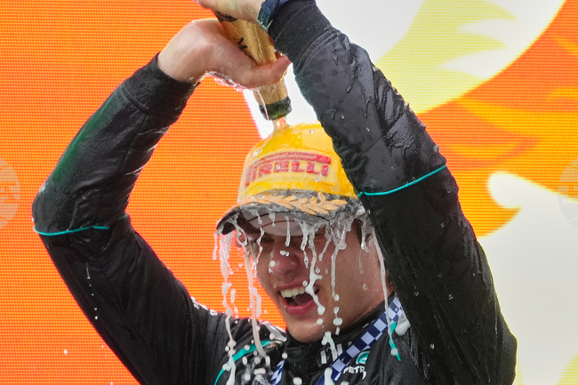 Кими Антонели триумфира с първа победа във Формула 1