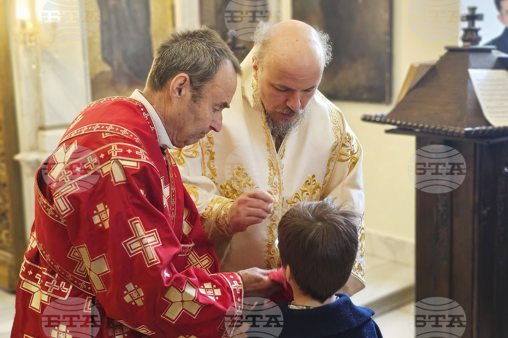 Русе - параклис „Св. св. Кирил и Методий" - литургия