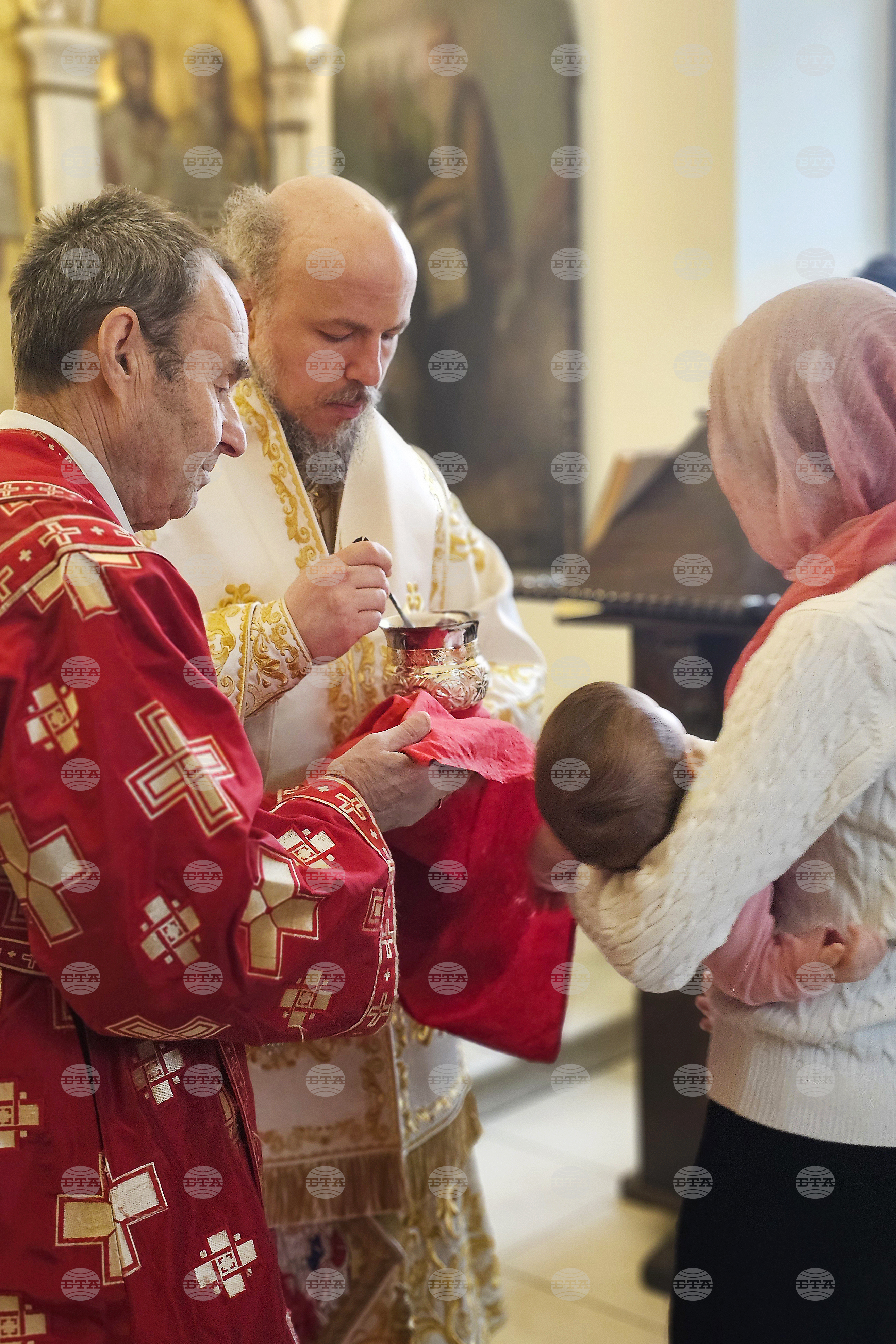 Русе - параклис „Св. св. Кирил и Методий" - литургия