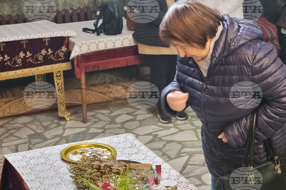 Добрич - неделна литургия