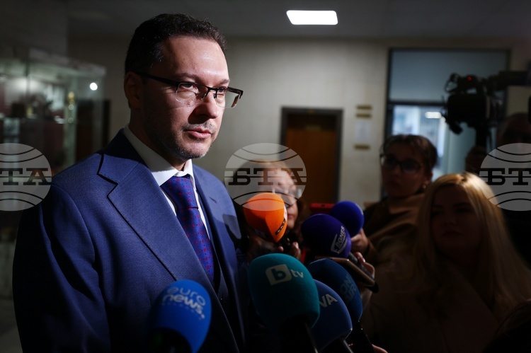 Daniel Mitov Defends Silence on “Petrohan” Case, Warns of NGO “Parallel State”