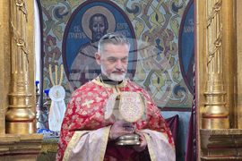 Ловеч - митрополит Гавриил - литургия