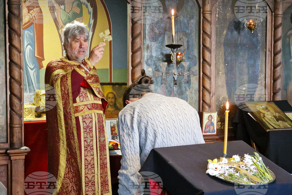 Велико Търново - храм „Свети Никола“ - неделна проповед