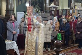 Ямбол - Неделя Кръстопреклонна - литургия