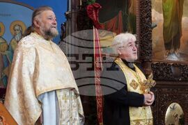 Ямбол - Неделя Кръстопреклонна - литургия