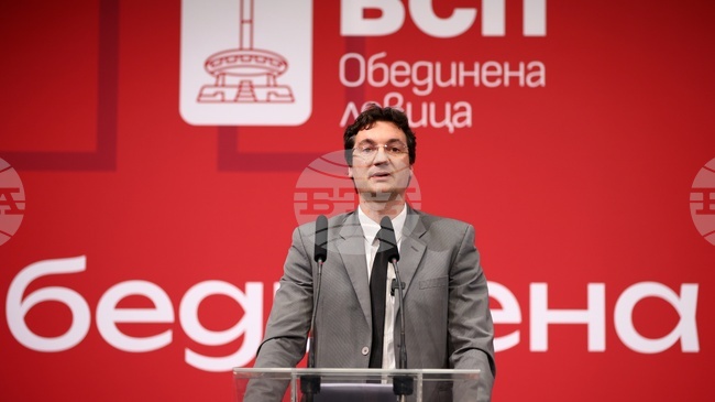 Нямам съмнение, че ще стигнем водещото място в българската политика, заяви Крум Зарков 