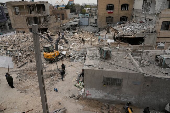 Израел заяви, че е нанесъл удар в Техеран срещу иранската противоспътникова програма