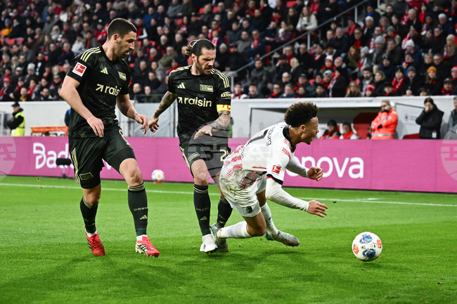 Унион Берлин победи Фрайбург в добавеното време