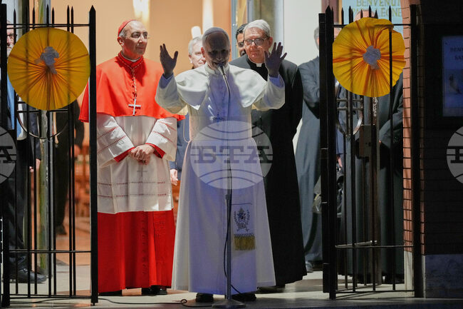 Папа Лъв Четиринадесети ще измине близо 18 000 километра по време на африканската си обиколка през април