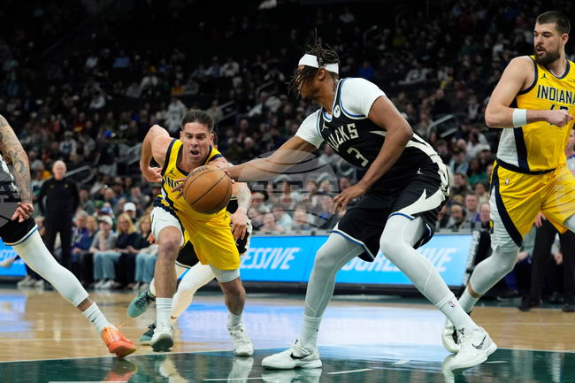 Pacers Bucks Basketball