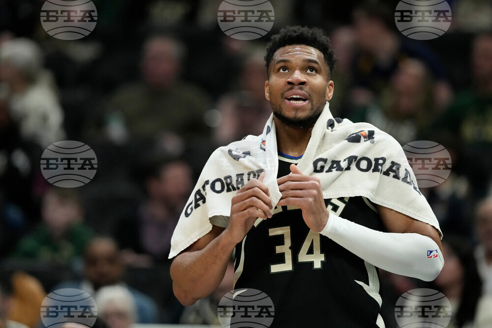 Pacers Bucks Basketball