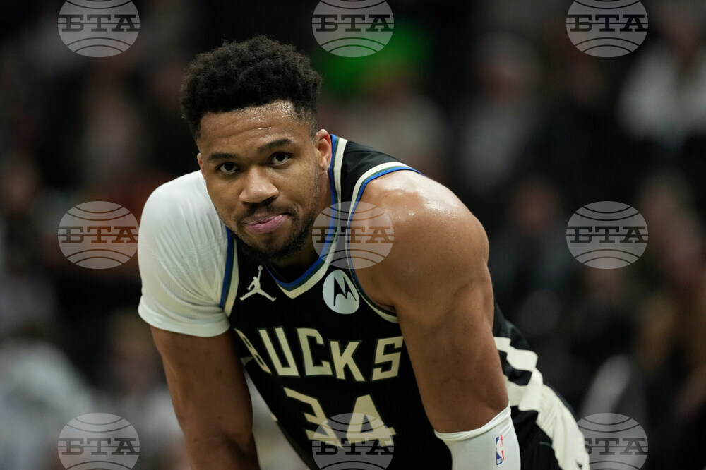 Pacers Bucks Basketball