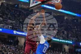 Mavericks Cavaliers Basketball