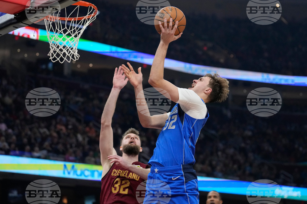 Mavericks Cavaliers Basketball