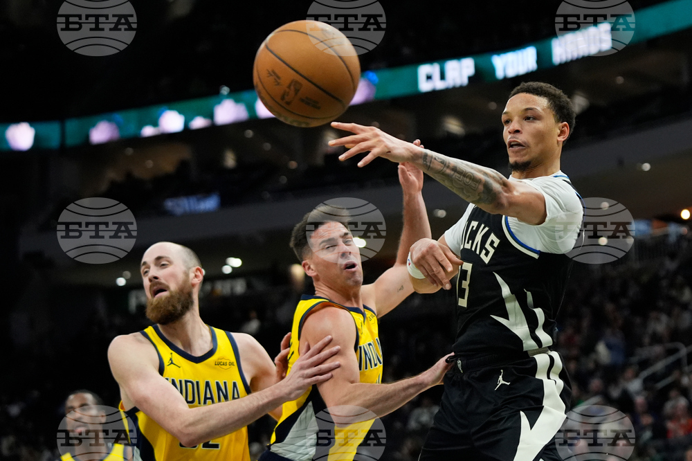 Pacers Bucks Basketball