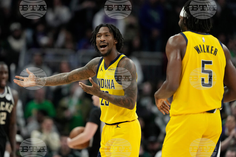 Pacers Bucks Basketball