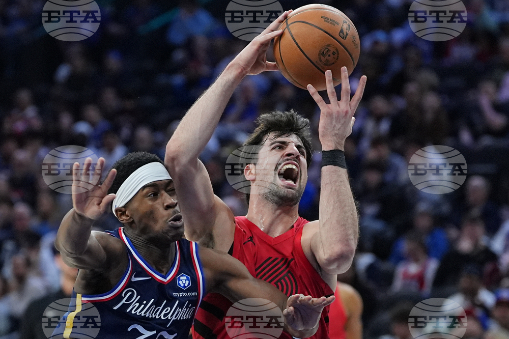 Trail Blazers 76ers Basketball