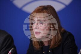 Национален пресклуб на БТА - пресконференция - . Румяна Ченалова
