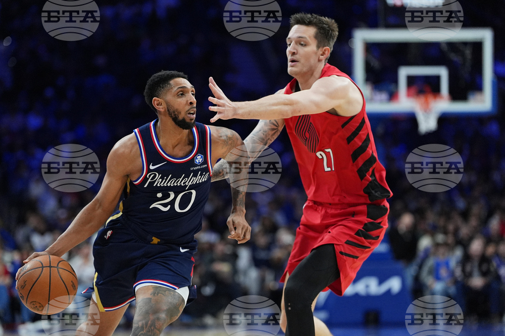 Trail Blazers 76ers Basketball